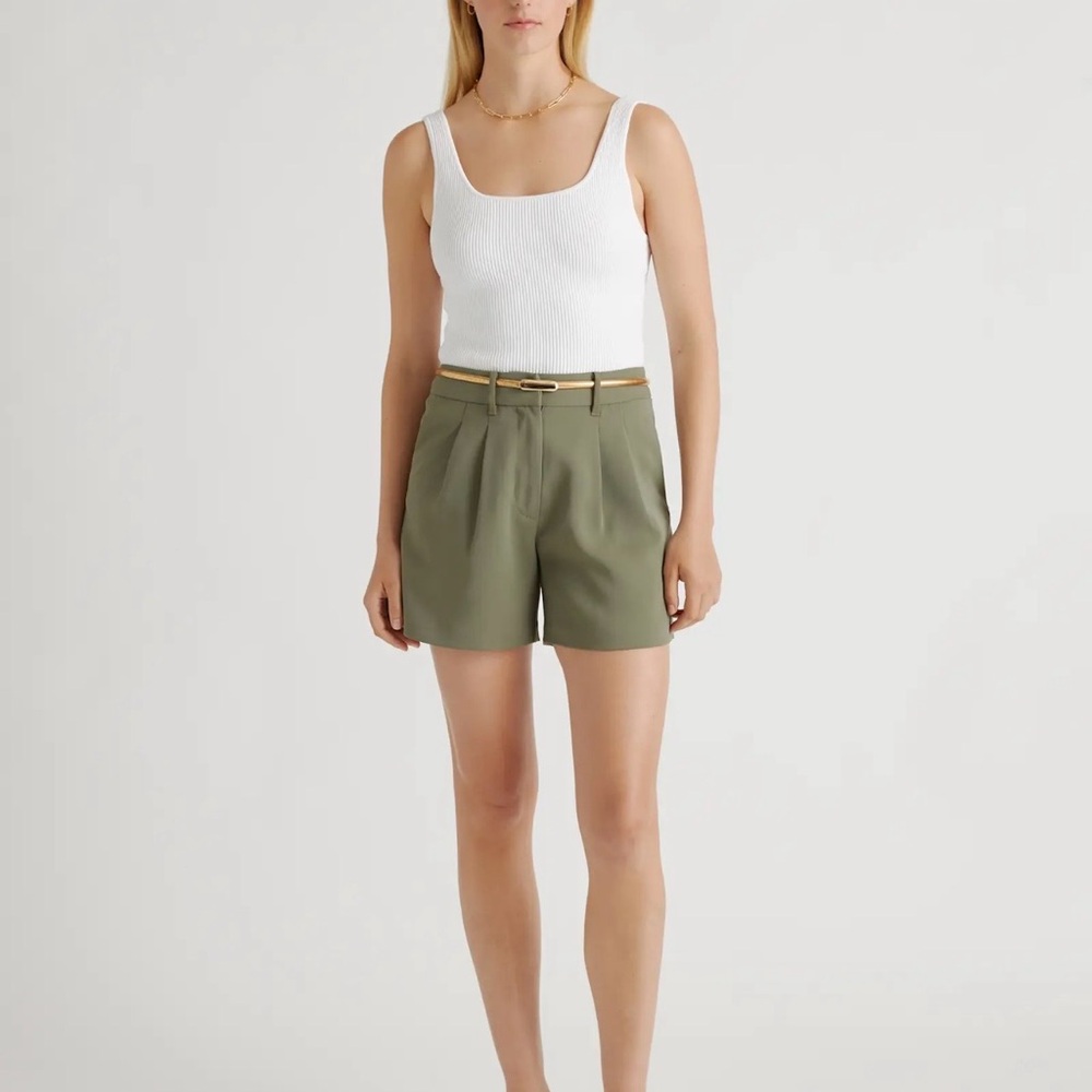 Quince stretch crepe pleated shorts NWT